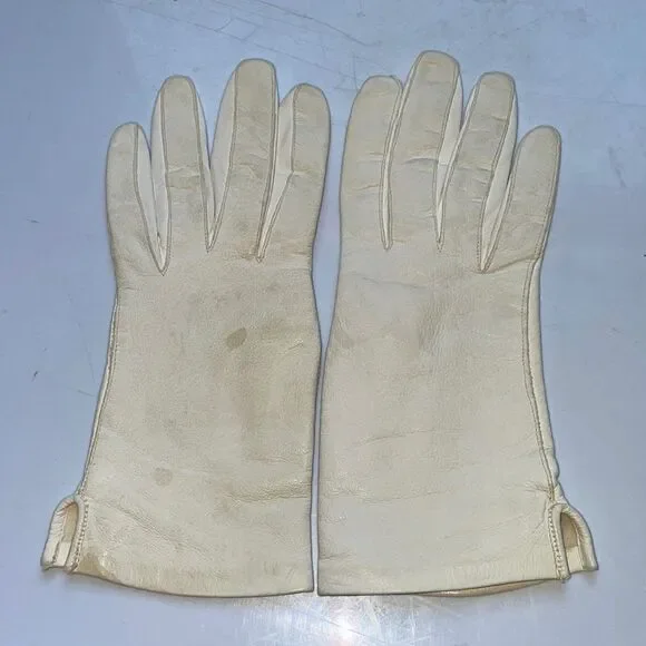 Vintage 50s/60s size 6 off white leather gloves‎