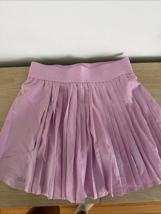 ALO Yoga Pleated Circle Skater Skirt — Lavender Pink