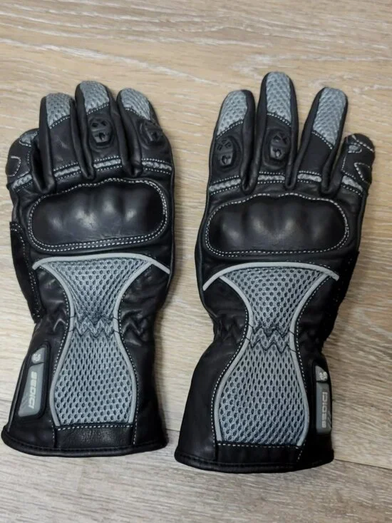 SEDICI Black Leather Motorcycle Gloves - Ladies S (PRE-OWNED)