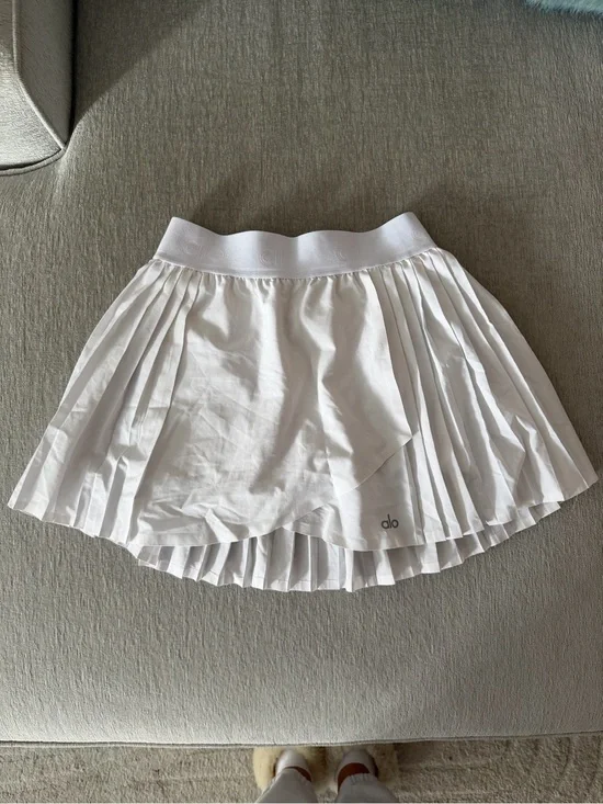 ALO Yoga Aces Tennis Skirt