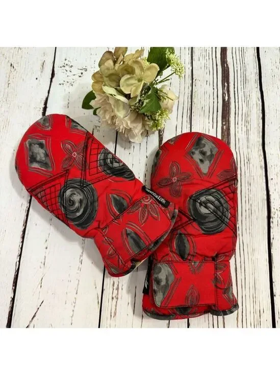Vintage Nils Red, Gray and Black Patterned Ski Mittens Medium