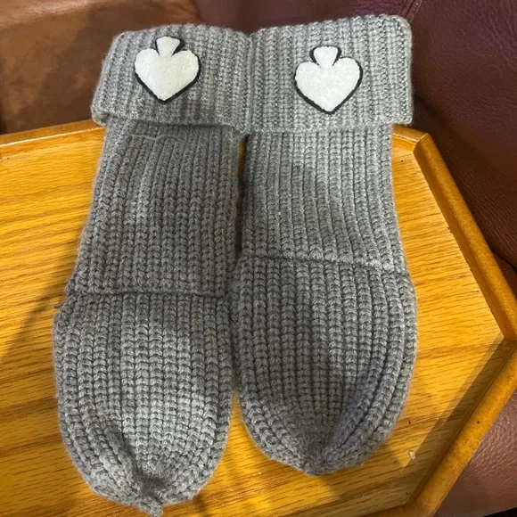 Kate Spade Gray Knit Fold Over Finger Mittens  with Heart Accents