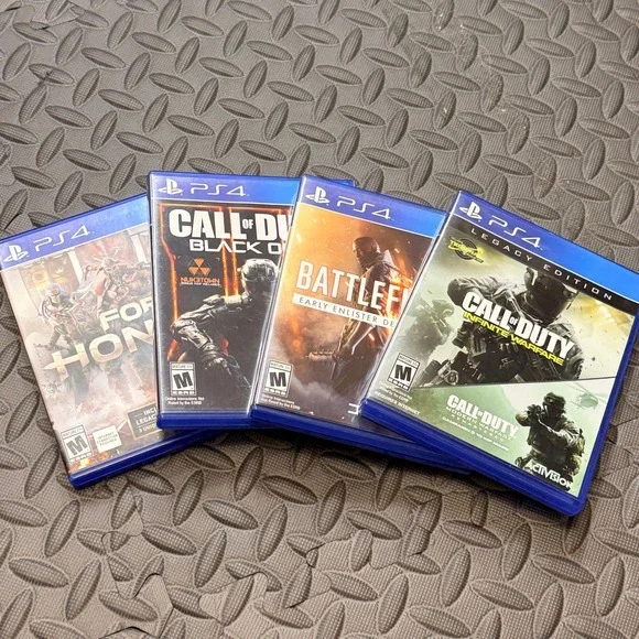 Sony PlayStation 4 Video Game Lot For Honor Call of Duty Black Ops 3 Battlefield