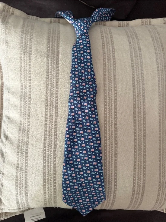 Vineyard Vines Blue Silk Tie with Pink & White Whale Motif