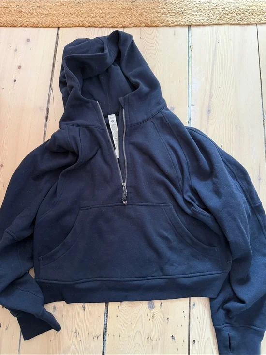 lululemon athletica navy zip-up crop hoodie with silver zipper