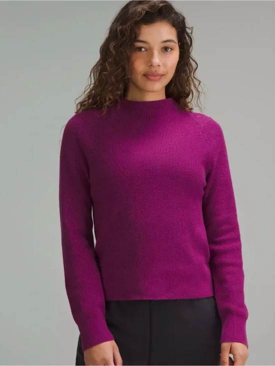 Lululemon Cotton-Blend Mock Neck Sweater in Heathered Wild Berry Medium