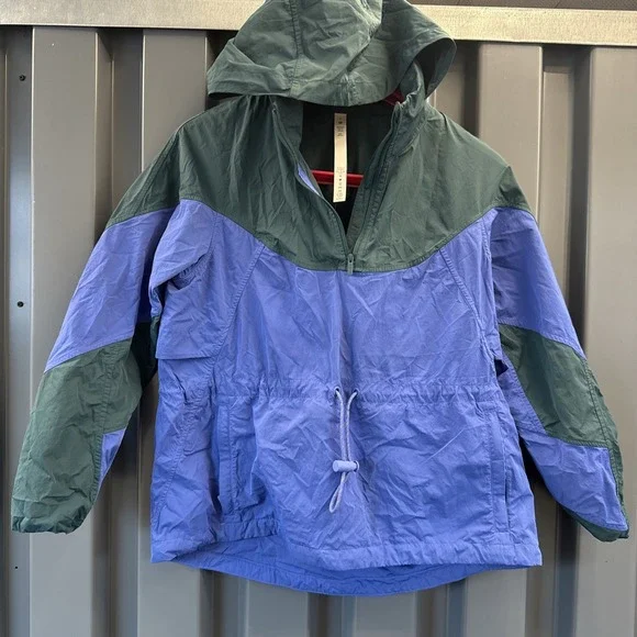 Women's Lululemon Evergreen Anorak Jacket‎ Size 4