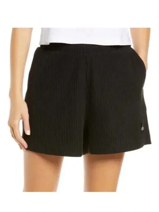 ALO Yoga Black Ribbed Pull-On Athletic Shorts