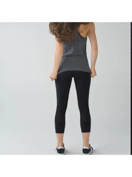 Lululemon Pace Rival Crop *22