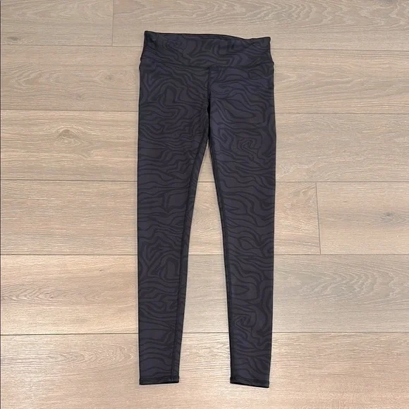 ALO YOGA Gray Black Airbrush Zebra Active Mid Rise Full Length Leggings Size S