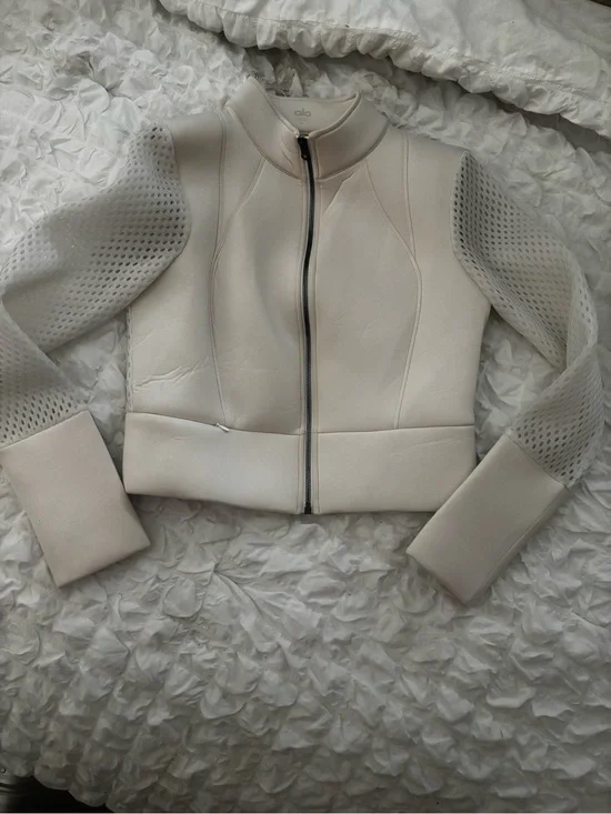 ALO Yoga Cream Mesh/ Neoprene Sleeve Zip Bomber Jacket