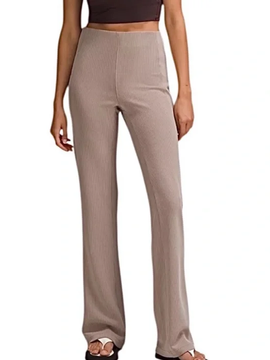 Lululemon High Rise Ribbed Softstreme Flare Pant LW5GVKS Size 8