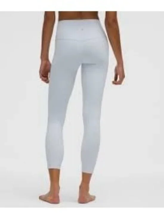 Lululemon Women’s Size 4 Wunder Under White Leggings 7/8 Tight 25” High Rise Gym