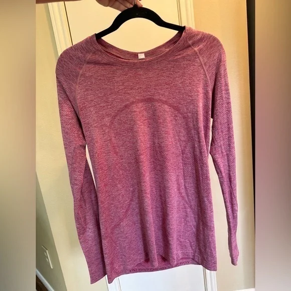 Lululemon Swiftly Tech Long Sleeve