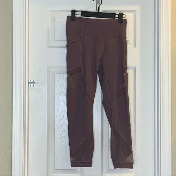 Lululemon Mesh In Motion Crop *23
