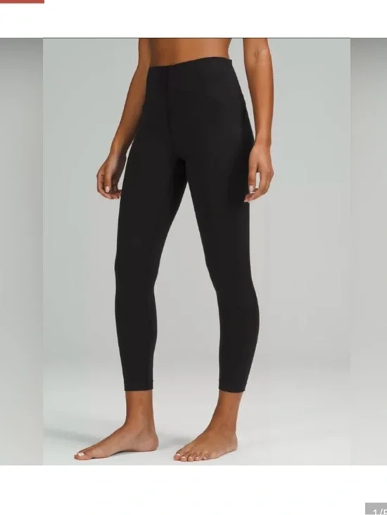Lululemon InStill High Rise Pants Leggings Black 25” Size 6 Gym Activewear