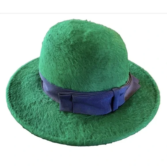 True Vintage MR. JOHN JR. Wide Brim Hat Green Faux Fur NAVY RIBBON BAND Cloche