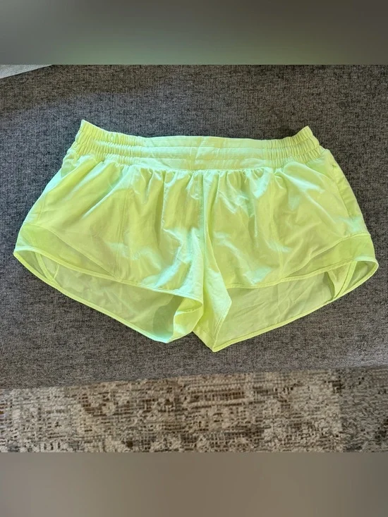 Hotty Hot Low-Rise Lined Short 2.5