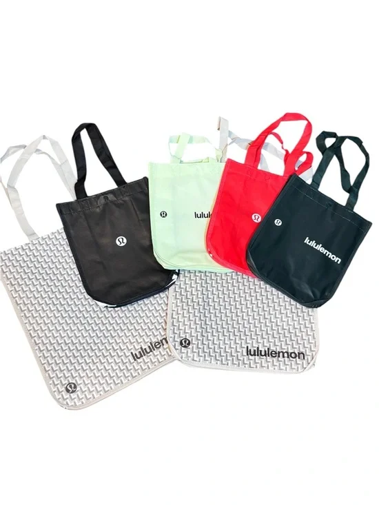 lululemon athletica Tote Bundle 2 large 4 small