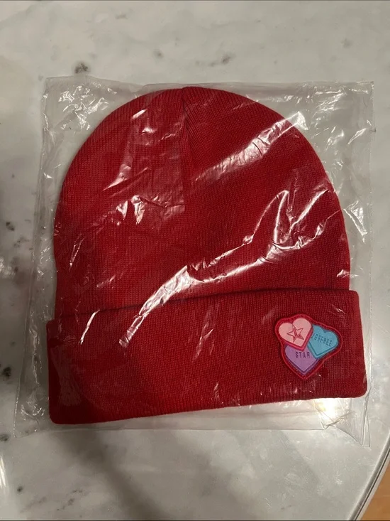 Jeffree Star Red Knit Cuffed Beanie with Heart Patch New!