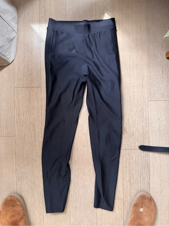 ALO Yoga Black High-Rise Seamless Leggings