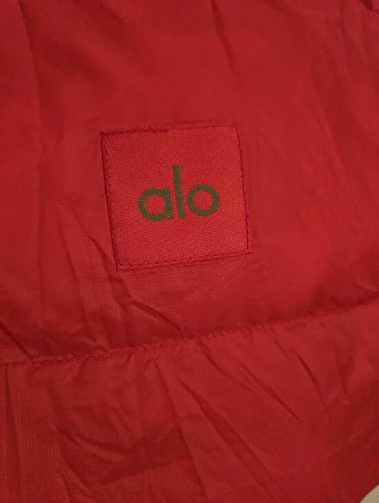 ALO Yoga Gold Rush Puffer Red