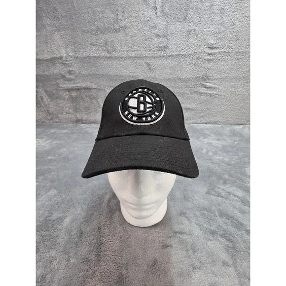 New Era Brooklyn Nets 9FORTY Youth Hat Black NBA‎ Adjustable Cap 12182021