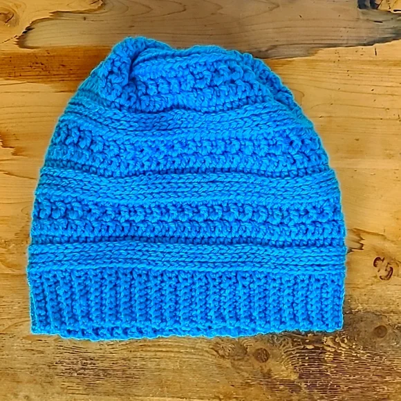 1️⃣7️⃣Handmade Winter Hat Blue-NEW