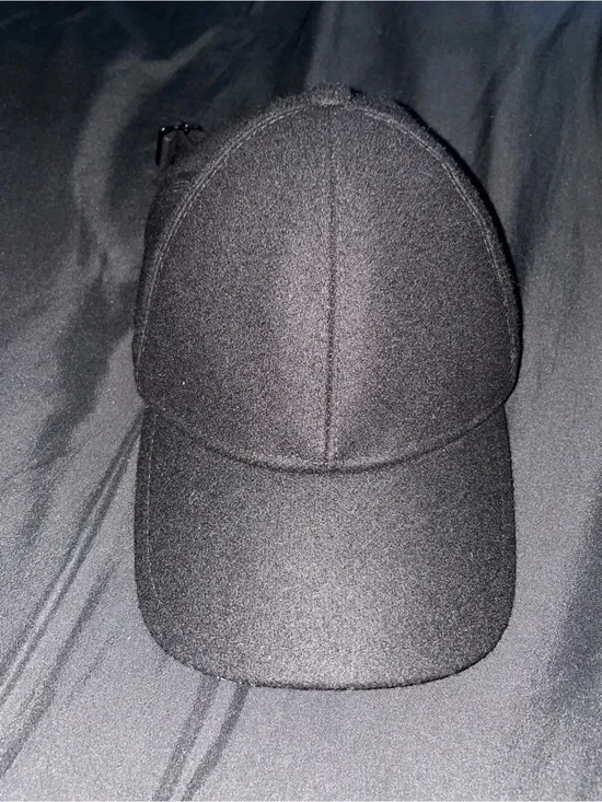 Yves Saint Laurent Black Wool Cap with Gold YSL Emblem