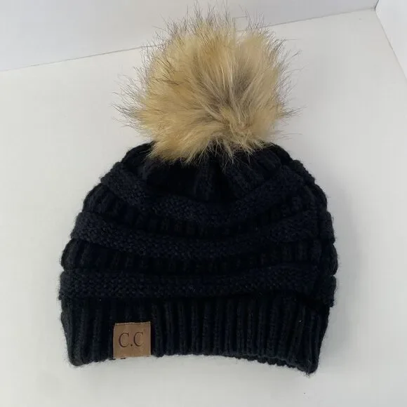 CC Chic Brand Soft Stretch Cable Knit‎ Faux Fur Pom Pom Beanie Hat Black Cozy