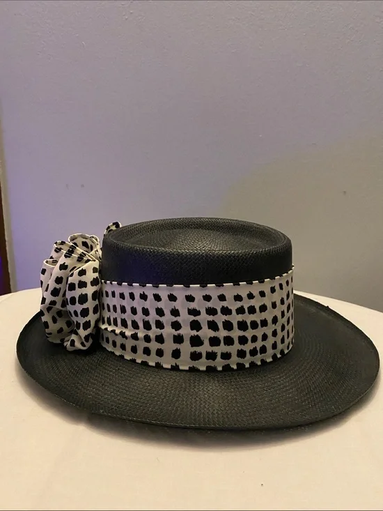 Black Straw Boater Hat with White Spot-Print Band