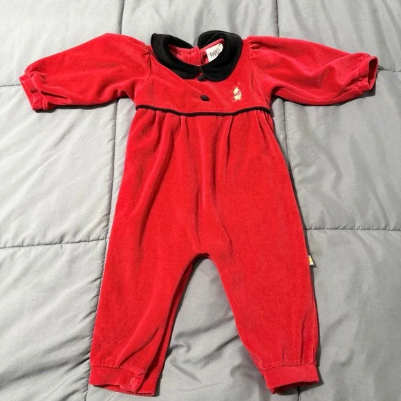 Vintage Disney Classic Pooh‎ Red Velour Romper 12 Months Velvet Collar Rare