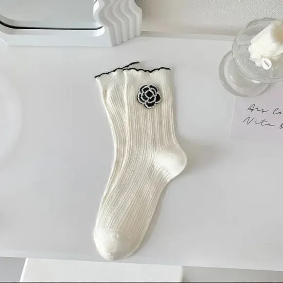 Women's Mid CAMELIA Socks NEW