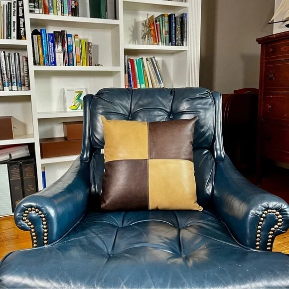 NEW Luxury Leather  Decor Pillow Cover Size 18x18”. (Insert not Include)