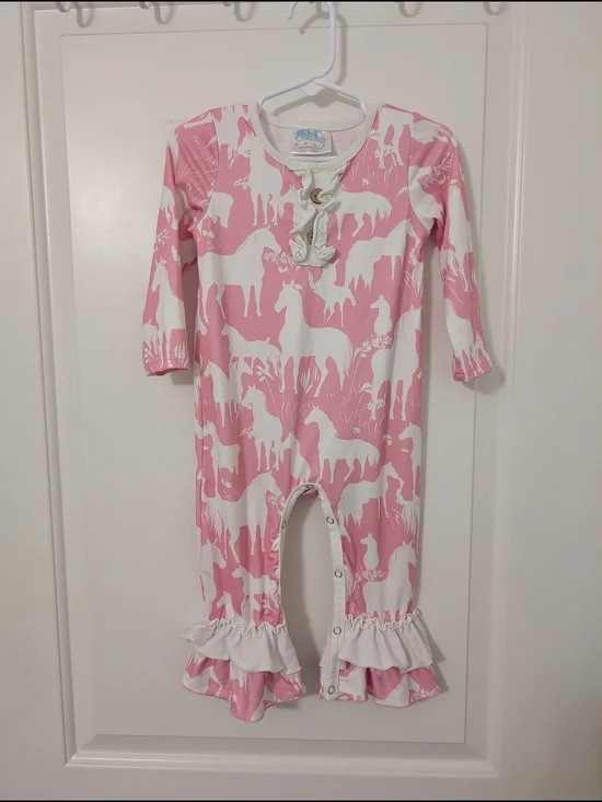 💥3/$24 Pink‎ & White Horse Print Ruffle Romper