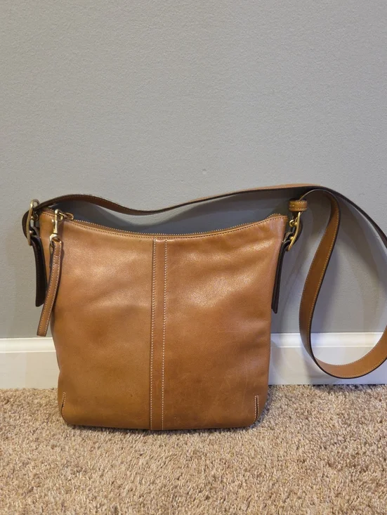 COACH Vintage Legacy Leather Slim Duffle British Tan  Converible Bag 9328