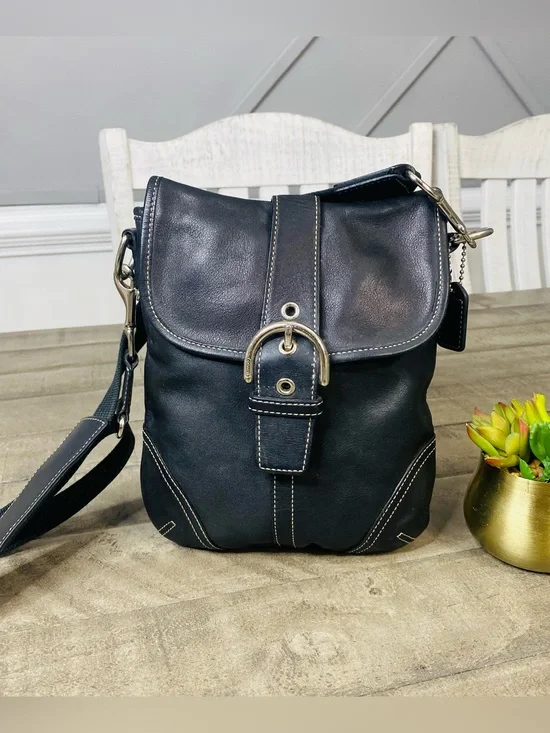 Vintage 2000’s Coach Soho Buckle Flap Crossbody Bag 4786 Black Leather Y2K