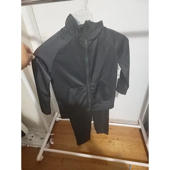 Black 2 piece jogger. Children's  Size 8 Pockets On Jacket And Pants Casual Wear