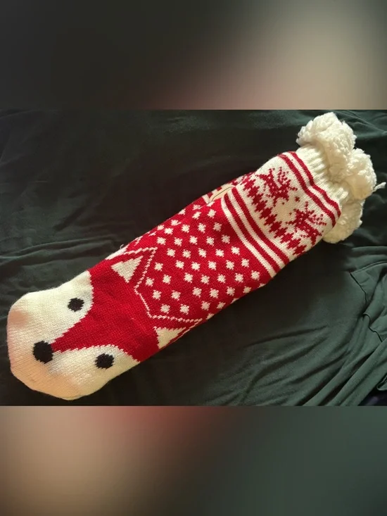 Red & White non-slip “fleece” Sherpa Critter Socks OS NWT
