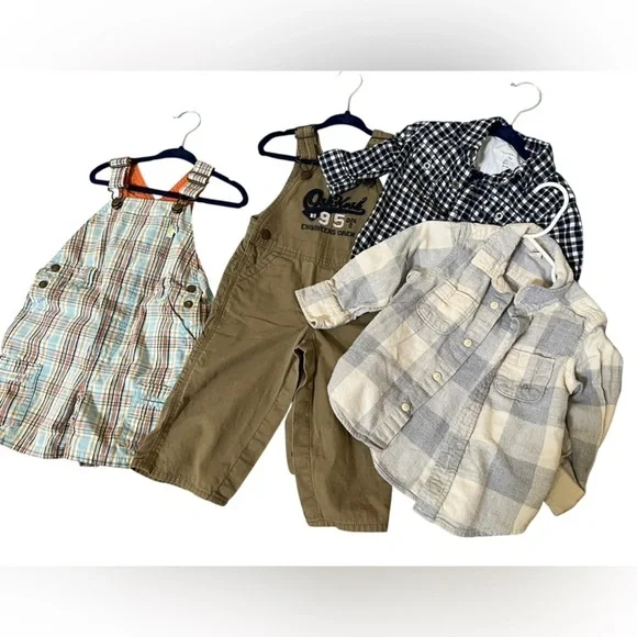 Set of 2 Overalls plaid shorts + long beige & 2 plaid shirts size 12months