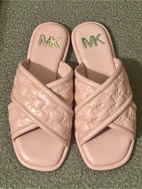 Michael Kors Gideon Crisscross logo slide sandals