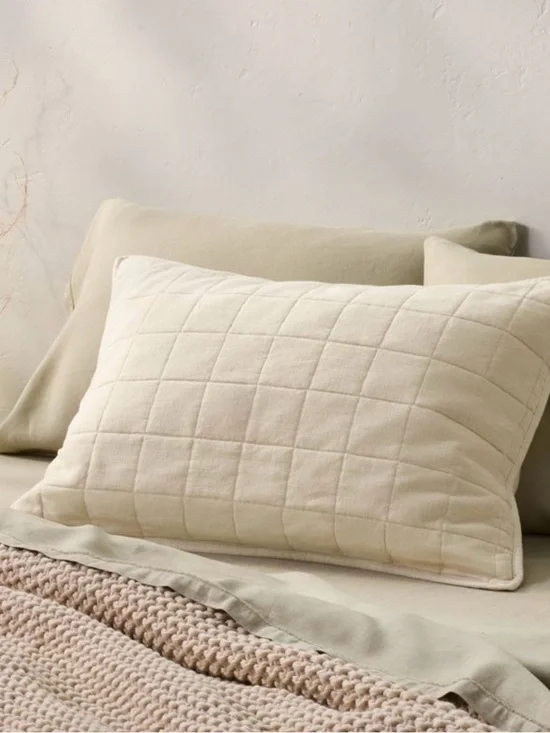 NWT Casaluna Diamond Pattern Linen Blend Quilted Pillow Sham King