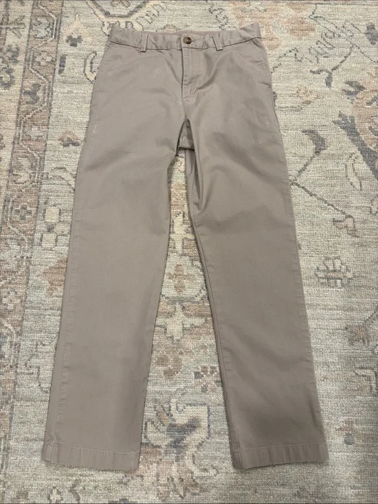 Vineyard Vines kid Chinos in Taupe Beige