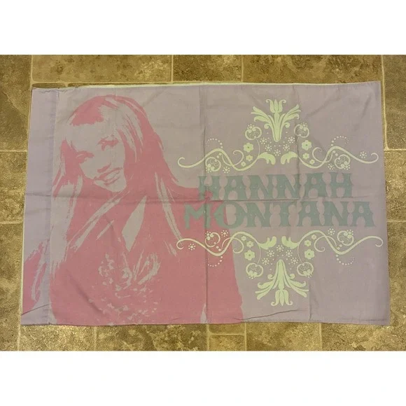 Hannah‎ Montana Pillow Case Vintage Guitar Undercover Pop Star