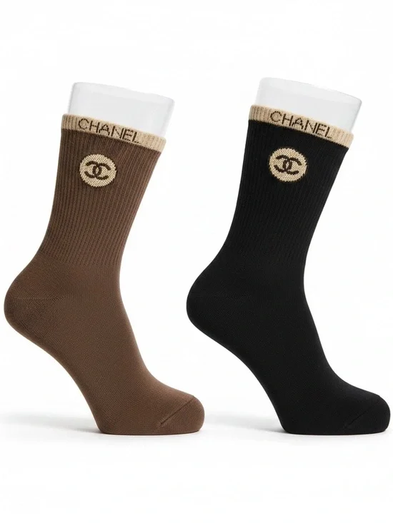Designer 2 pairs Crew Socks in Black and Brown with Beige Trim small medium new