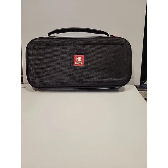 Nintendo‎ Switch Official Travel Carrying Case (Black)