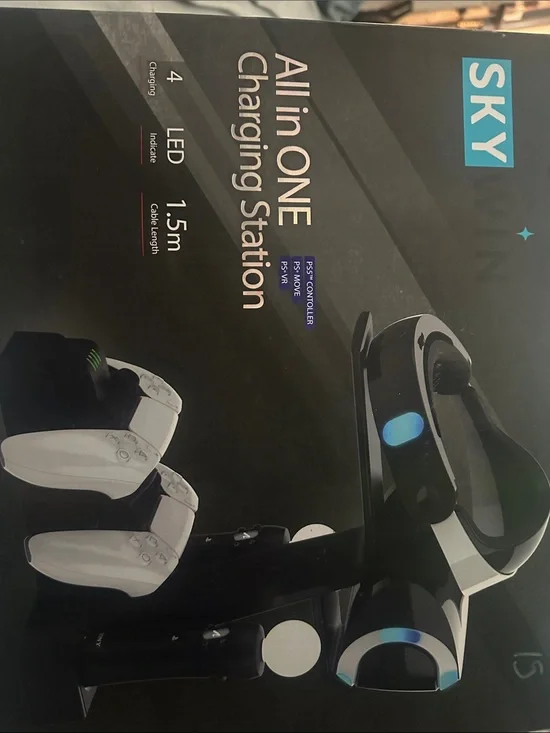 Sky All-in-One VR Charging Station - Black & White Accents