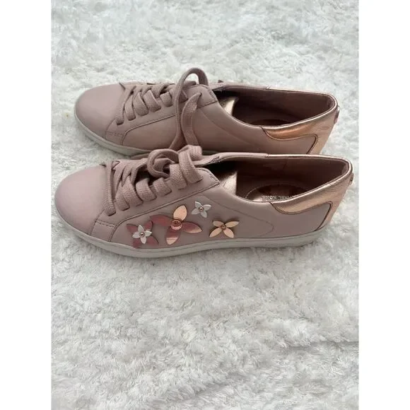 NWT Michael Kors MK Lola Sneaker Rose Gold 3D Flowers Soft Pink size 37/7