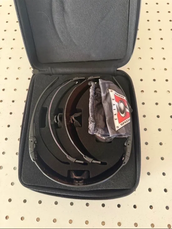 Oakley SI Tombstone Ballistic Shield Glasses Kit – Multiple Lenses & Case