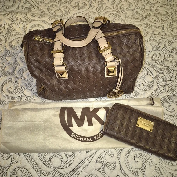 Michael Kors Travel Handbag and Matching Wallet